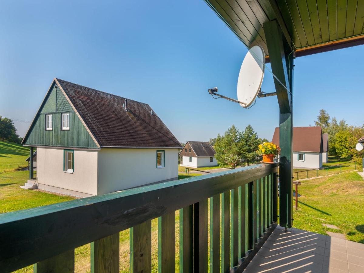 Holiday Home Holiday Hill 58 By Interhome Cista  エクステリア 写真