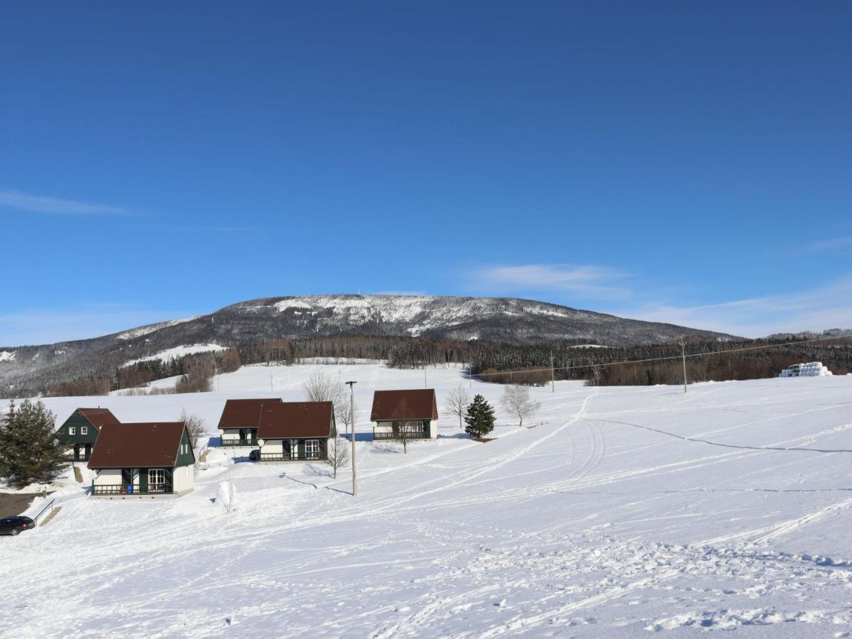 Holiday Home Holiday Hill 58 By Interhome Cista  エクステリア 写真
