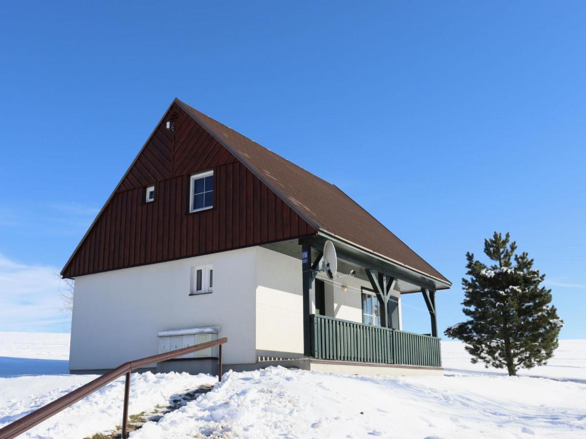 Holiday Home Holiday Hill 58 By Interhome Cista  エクステリア 写真