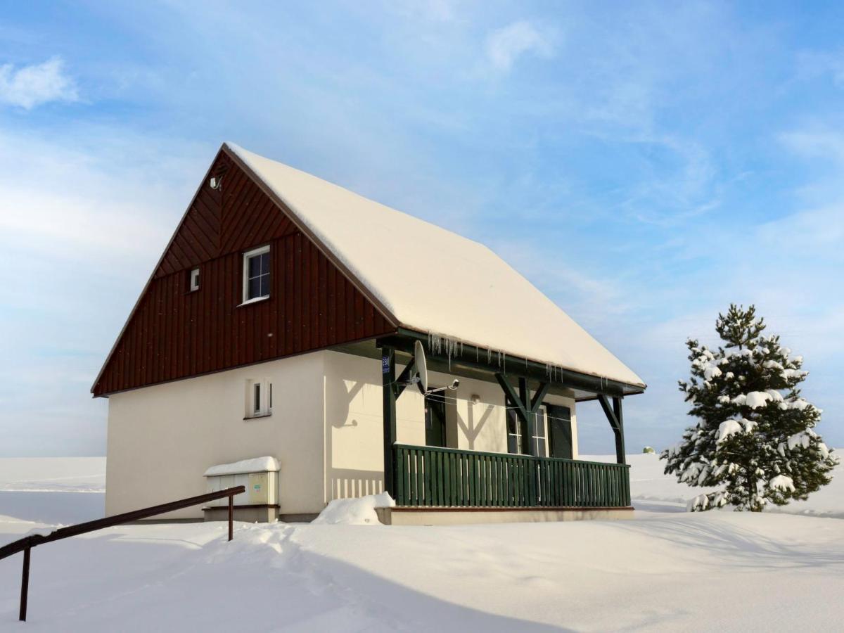 Holiday Home Holiday Hill 58 By Interhome Cista  エクステリア 写真