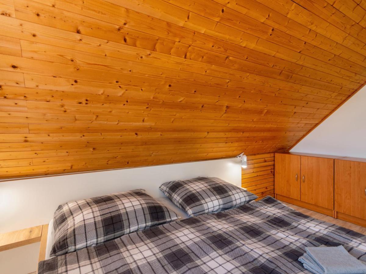 Holiday Home Holiday Hill 58 By Interhome Cista  エクステリア 写真
